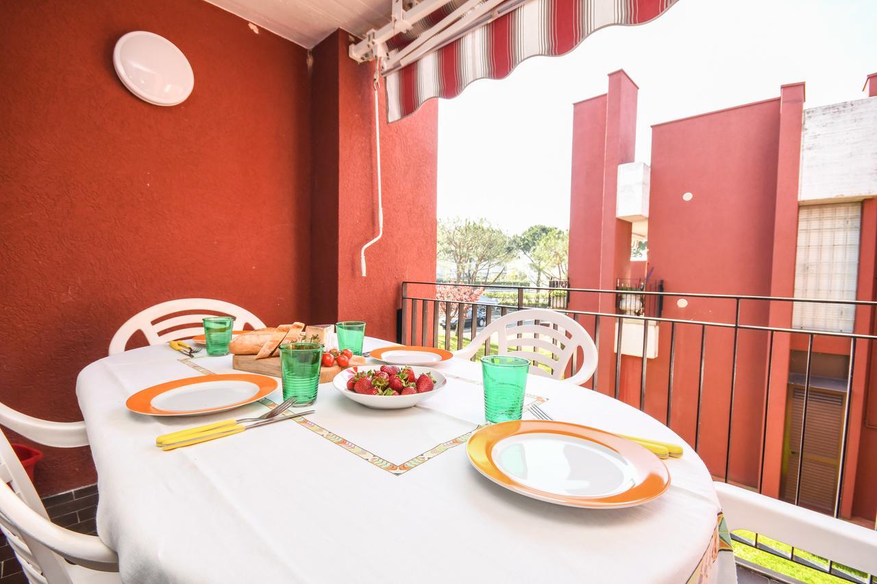 Holiday Sirmione Apartments Bagian luar foto