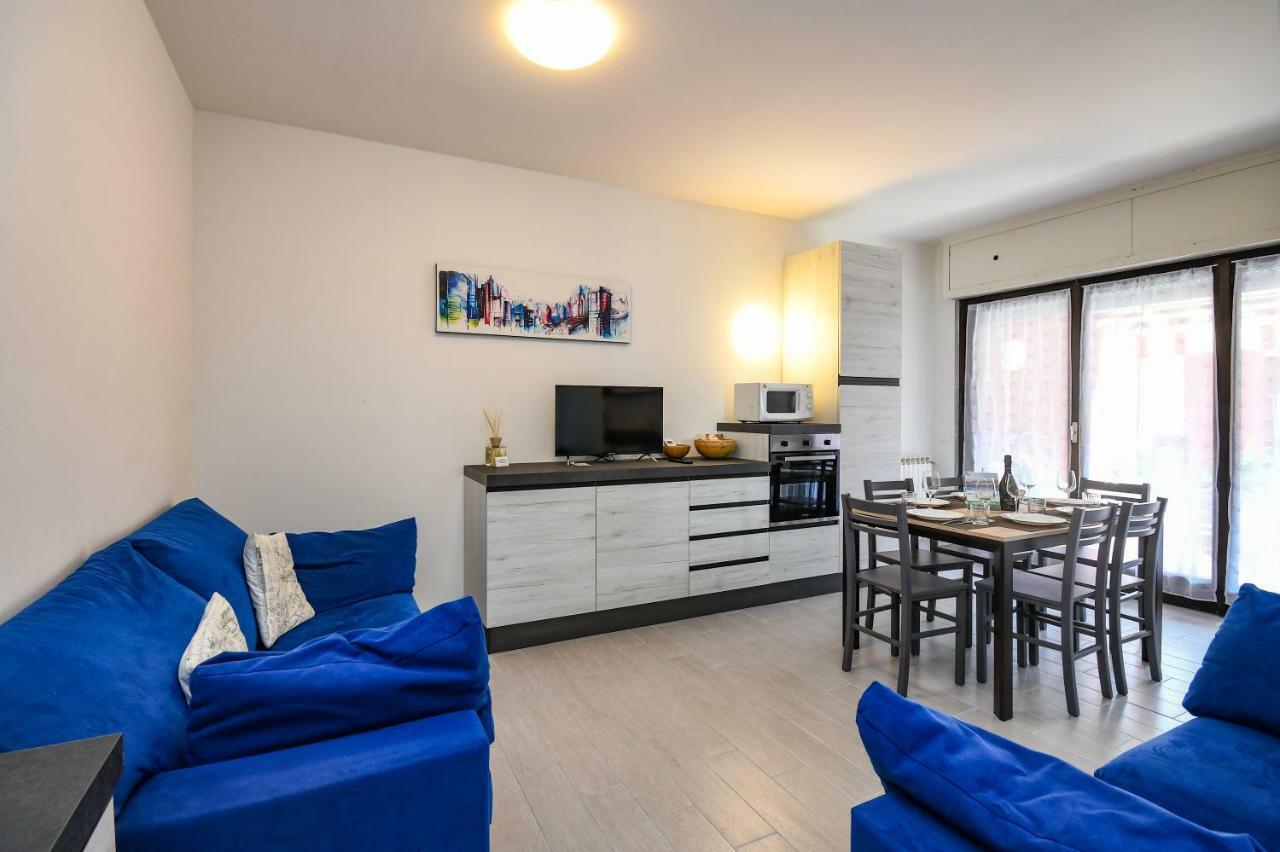 Holiday Sirmione Apartments Bagian luar foto